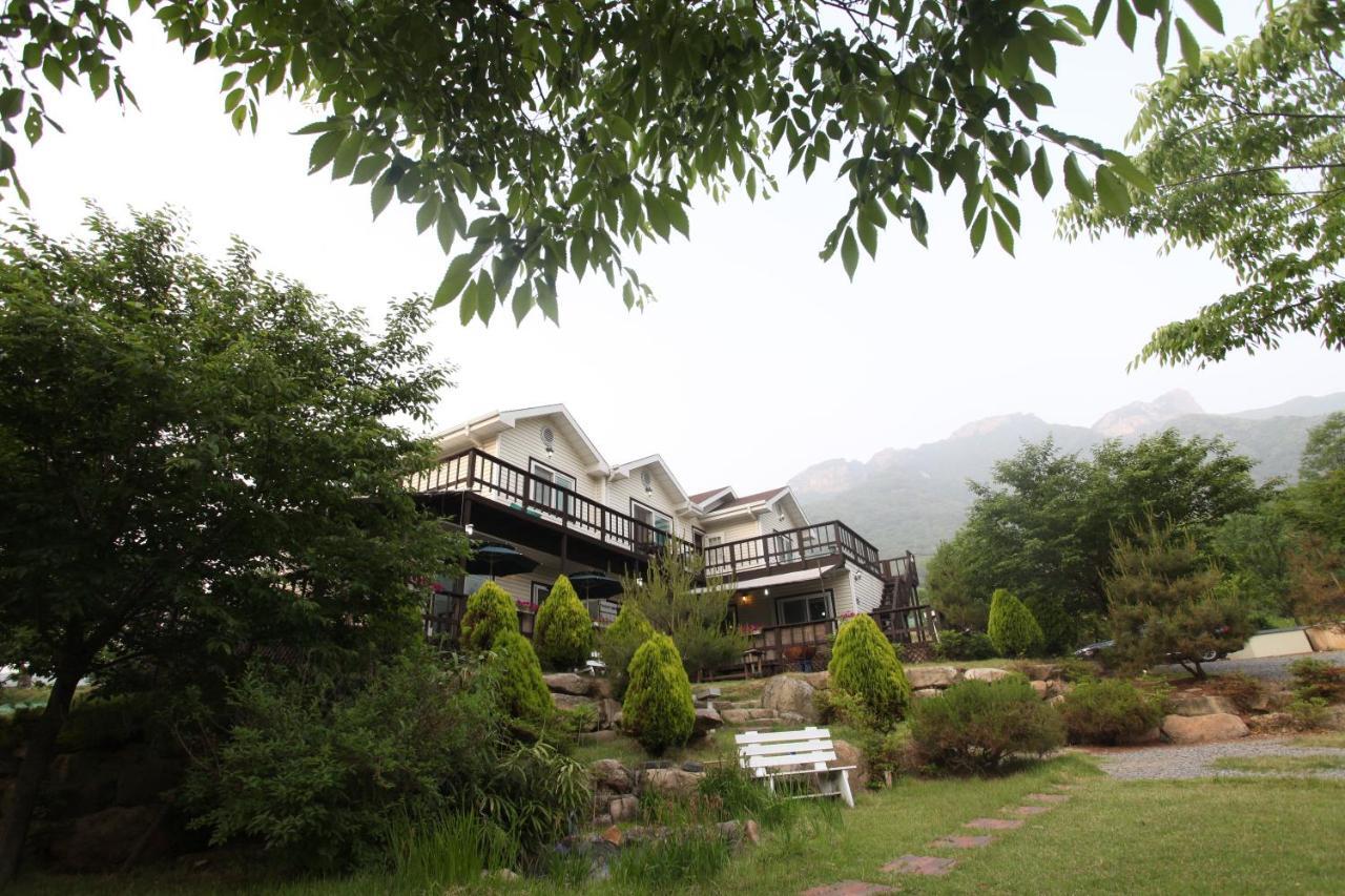 Chamjoeun Pension Chechon Экстерьер фото
