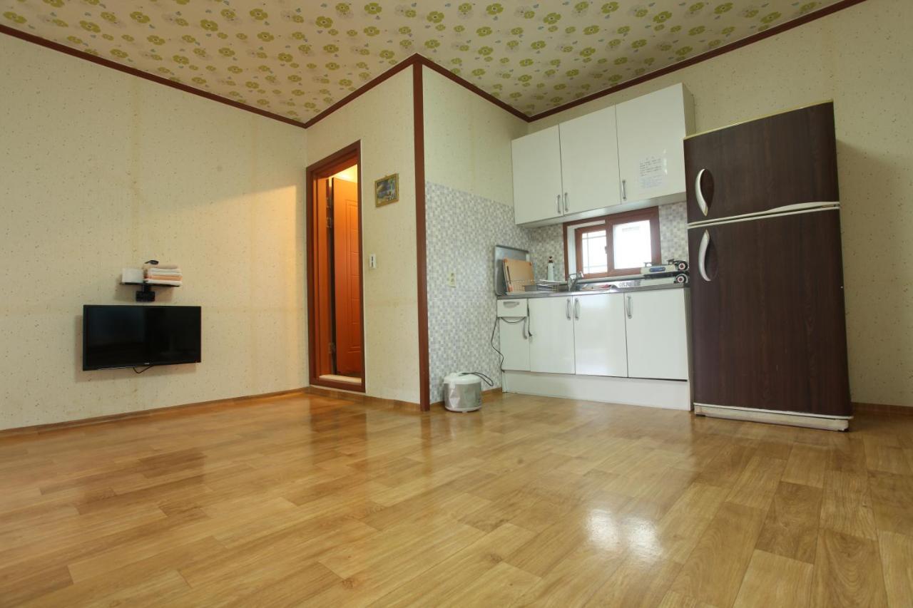 Chamjoeun Pension Chechon Экстерьер фото
